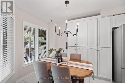 60 Bowler Street, Aurora (Bayview Wellington), ON - Indoor Photo Showing Dining Room