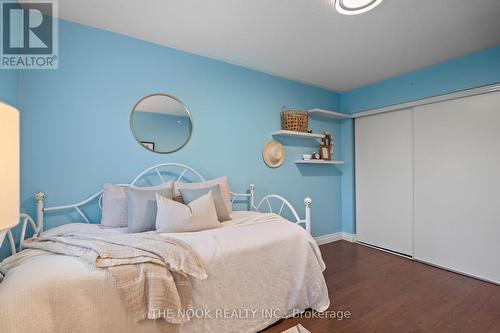 60 Bowler Street, Aurora (Bayview Wellington), ON - Indoor Photo Showing Bedroom