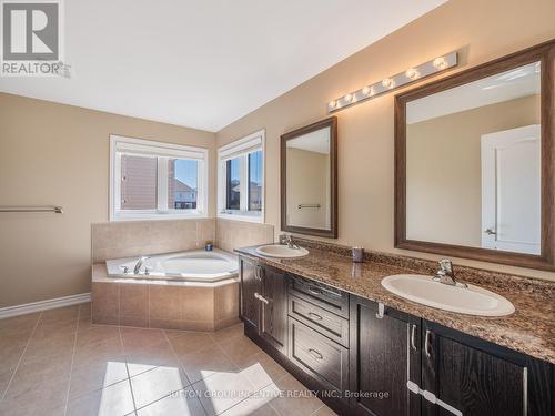 3046 Stone Ridge Boulevard, Orillia, ON - Indoor Photo Showing Bathroom