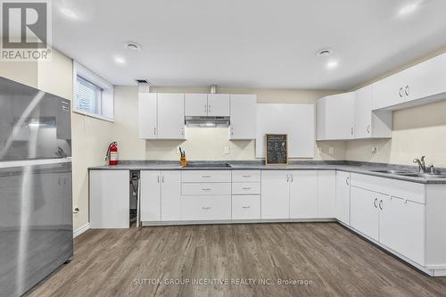 3046 Stone Ridge Boulevard, Orillia, ON - Indoor Photo Showing Kitchen With Double Sink