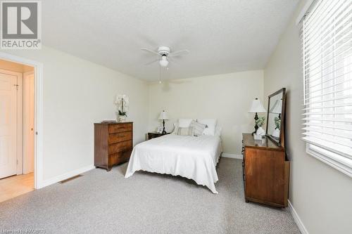 20 Faith Boulevard, St. Thomas, ON - Indoor Photo Showing Bedroom