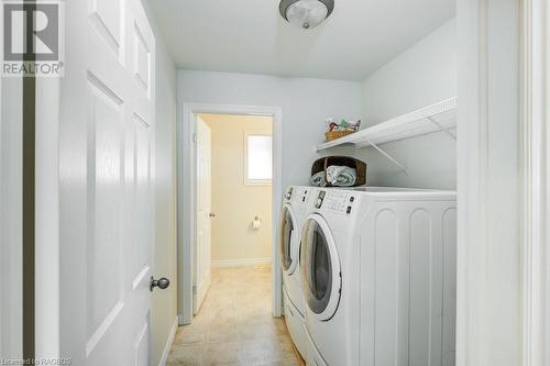 20 Faith Boulevard, St. Thomas, ON - Indoor Photo Showing Laundry Room