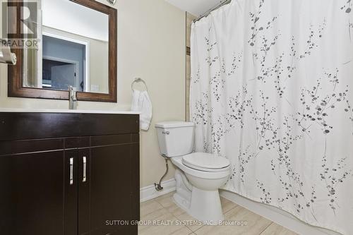 #915 - 1320 Mississauga Valley Boulevard, Mississauga, ON - Indoor Photo Showing Bathroom