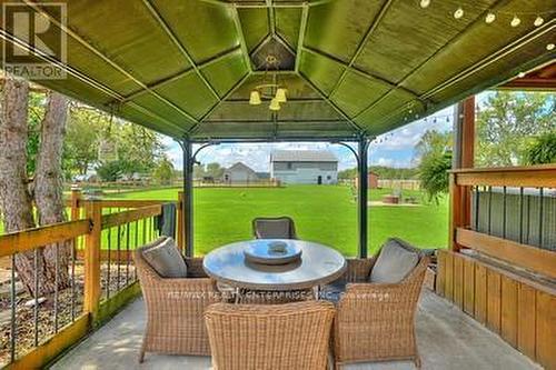 10905 Sodom Road W, Niagara Falls, ON - Outdoor With Deck Patio Veranda With Exterior