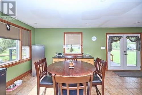 10905 Sodom Road W, Niagara Falls, ON - Indoor Photo Showing Dining Room