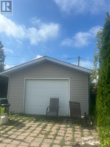 86 Shadyside Avenue, Hamilton, ON - Outdoor