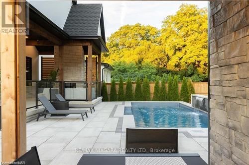 15 Fedorkow Lane, Niagara-On-The-Lake, ON - Outdoor With In Ground Pool With Exterior