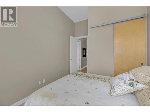 1495 Graham Street Unit# 409, Kelowna, BC - Indoor Photo Showing Bedroom