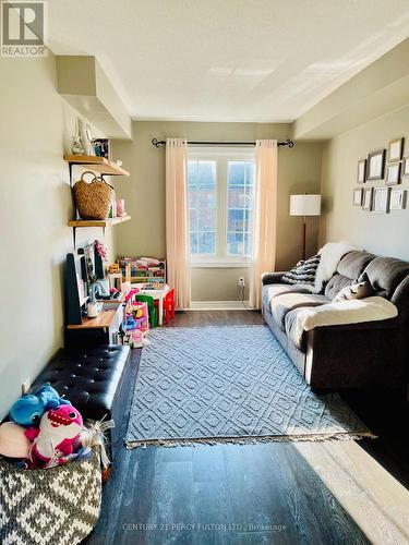 6 Smales Drive, Ajax, ON - Indoor Photo Showing Bedroom