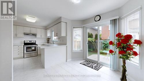 11 Badger Avenue, Brampton, ON - Indoor Photo Showing Kitchen