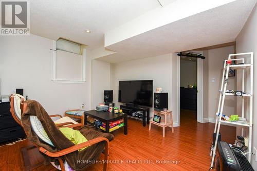 11 Badger Avenue, Brampton, ON - Indoor