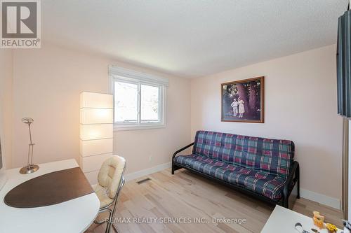 13 Barrington Crescent, Brampton, ON - Indoor