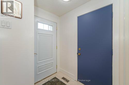 13 Barrington Crescent, Brampton, ON - Indoor Photo Showing Other Room