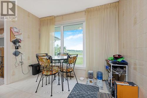 9110 Tenth Line, Halton Hills, ON - Indoor Photo Showing Dining Room