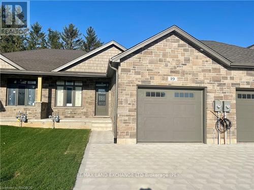 19 Nyah Court, Kincardine, ON - Outdoor