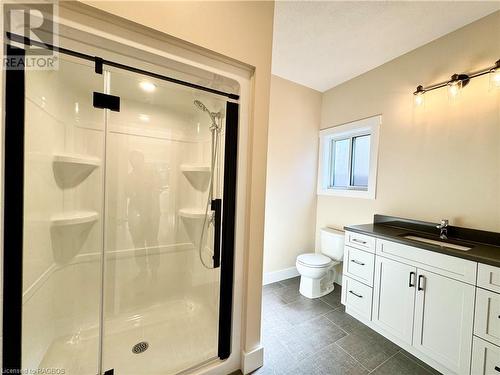 3pc ensuite with Quartz counter tops - 15 Nyah Court, Tiverton, ON - Indoor Photo Showing Bathroom