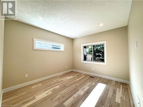 Primary bedroom - 15 Nyah Court, Tiverton, ON - Indoor