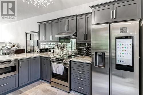 178 Eclipse Court, Sudbury, ON - Indoor Photo Showing Kitchen With Upgraded Kitchen