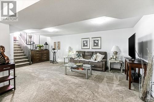 178 Eclipse Court, Sudbury, ON - Indoor Photo Showing Living Room