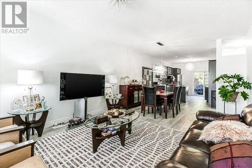 178 Eclipse Court, Sudbury, ON - Indoor Photo Showing Living Room