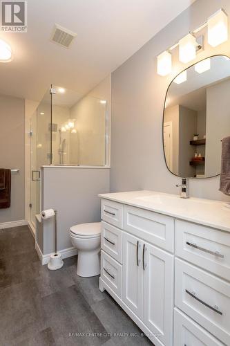 22 - 20 Windemere Place, St. Thomas, ON - Indoor Photo Showing Bathroom