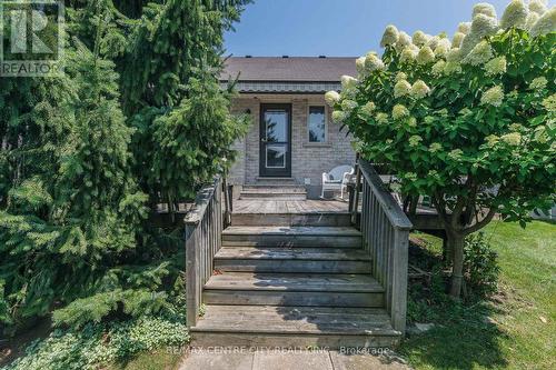 22 - 20 Windemere Place, St. Thomas, ON - Outdoor