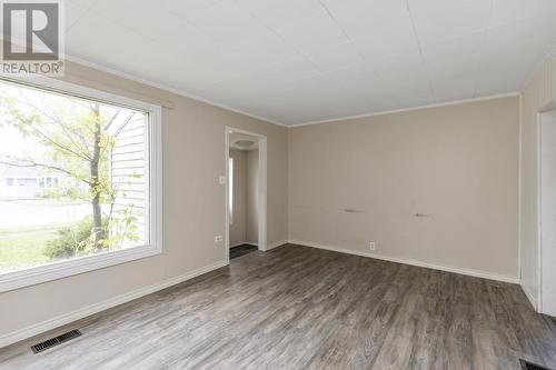 148 Poplar Ave, Sault Ste. Marie, ON - Indoor Photo Showing Other Room