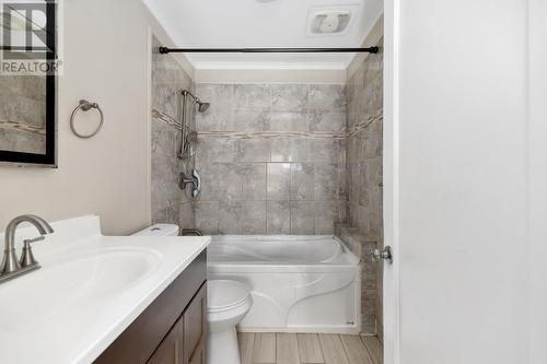 148 Poplar Ave, Sault Ste. Marie, ON - Indoor Photo Showing Bathroom