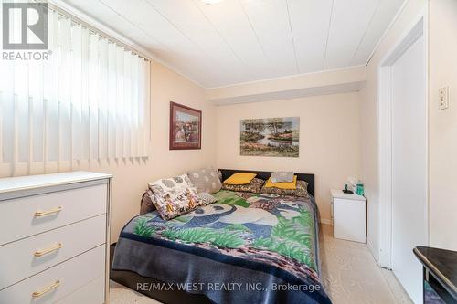 50 Bruce Farm Drive, Toronto, ON - Indoor Photo Showing Bedroom