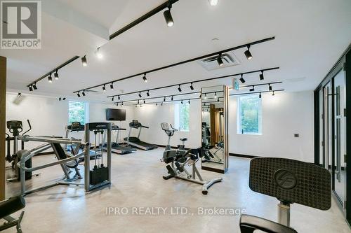 1205 - 11 Lillian Street, Toronto, ON - Indoor Photo Showing Gym Room