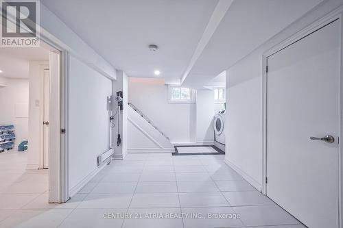 111 Blythwood Road, Toronto, ON - Indoor