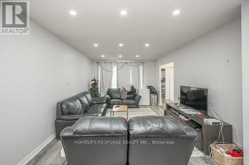 1305 Consort Crescent, Burlington, ON - Indoor