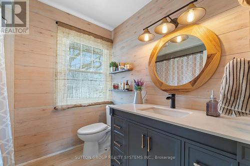 1606 Crediton Parkway E, Mississauga, ON - Indoor Photo Showing Bathroom