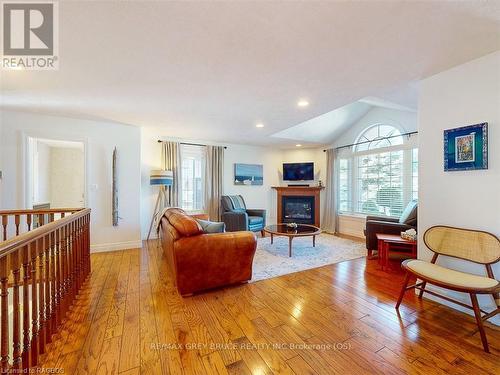 245 2Nd Street A W, Owen Sound, ON - Indoor Photo Showing Living Room With Fireplace