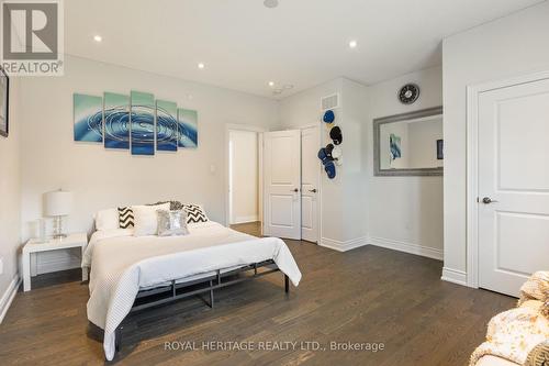 20 Kingstree Court, Whitchurch-Stouffville, ON - Indoor Photo Showing Bedroom