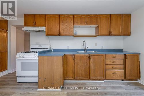 198 Barrie Road, Orillia, ON - Indoor Photo Showing Kitchen With Double Sink