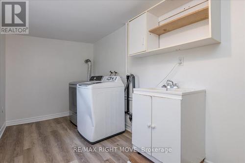 198 Barrie Road, Orillia, ON - Indoor Photo Showing Laundry Room