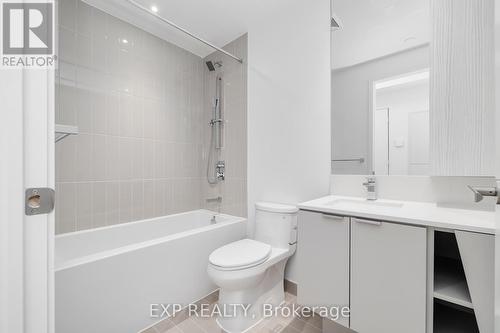 3912 - 3883 Quartz Road, Mississauga, ON - Indoor Photo Showing Bathroom