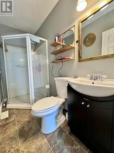 284 Maple Street N, Timmins, ON - Indoor Photo Showing Bathroom