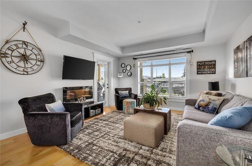 207-2070 Boucherie Road, West Kelowna, BC - Indoor Photo Showing Living Room With Fireplace