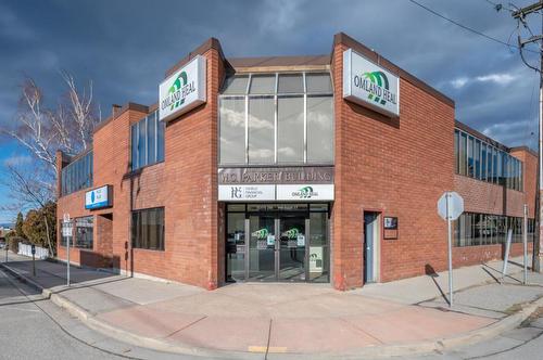 28 & 29-498 Ellis Street, Penticton, BC 