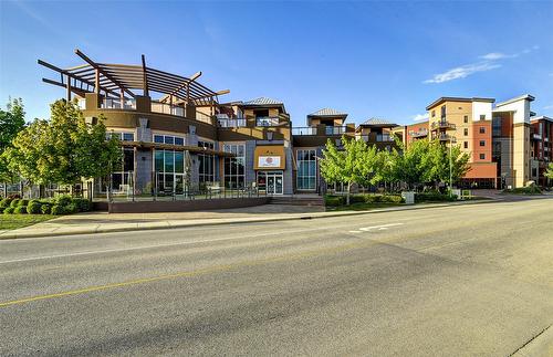 359-654 Cook Road, Kelowna, BC - Outdoor