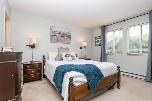 106-46000 First Avenue, Out Of Area, BC - Indoor Photo Showing Bedroom