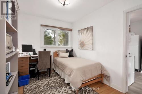 636 Tennent Avenue, London, ON - Indoor Photo Showing Bedroom