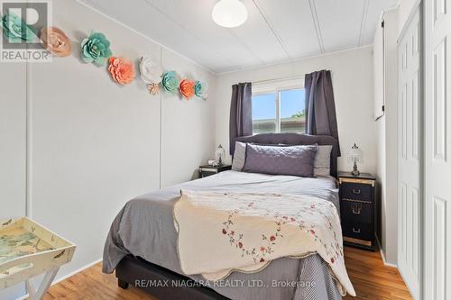 150 - 3033 Townline Road, Fort Erie, ON - Indoor Photo Showing Bedroom