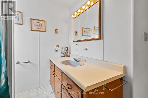 150 - 3033 Townline Road, Fort Erie, ON - Indoor Photo Showing Bathroom