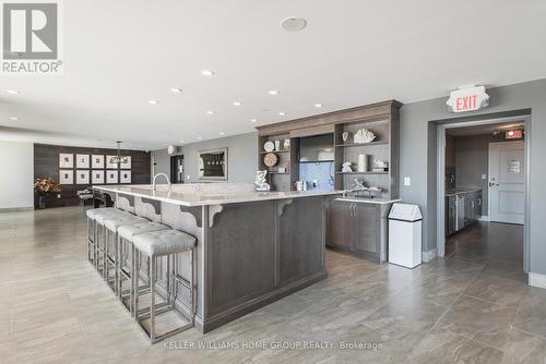 708 - 160 Macdonell Street, Guelph, ON - Indoor Photo Showing Kitchen