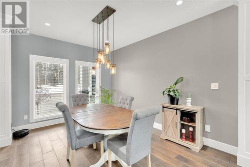 3210 Christopher Drive, Prince George, BC - Indoor Photo Showing Dining Room