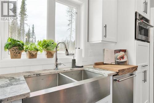 3210 Christopher Drive, Prince George, BC - Indoor Photo Showing Kitchen