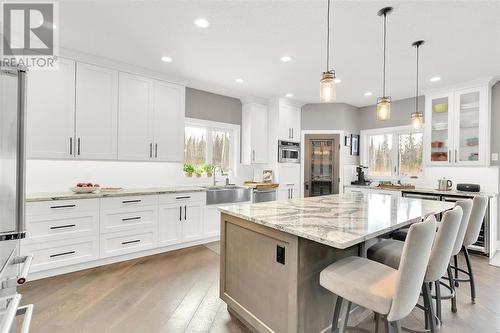 3210 Christopher Drive, Prince George, BC - Indoor Photo Showing Kitchen With Upgraded Kitchen